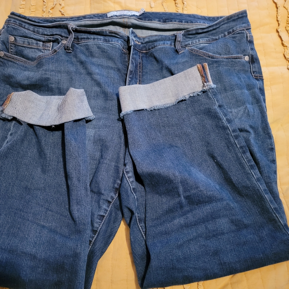 Torrid cropped jeans